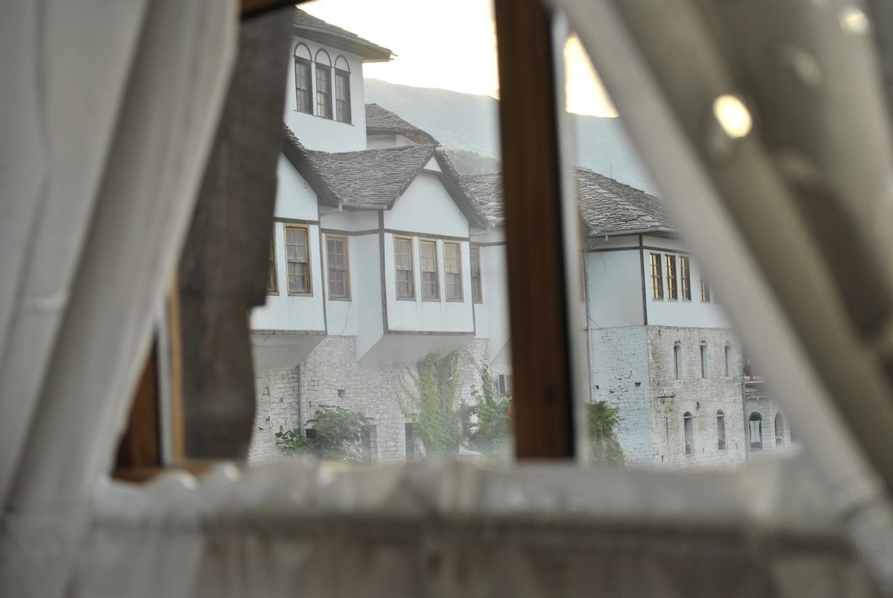 Old Bazaar 1790 Hotel Gjirokaster Exterior photo