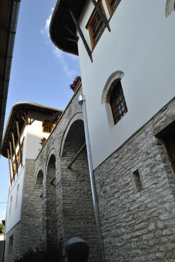 Old Bazaar 1790 Hotel Gjirokaster Exterior photo