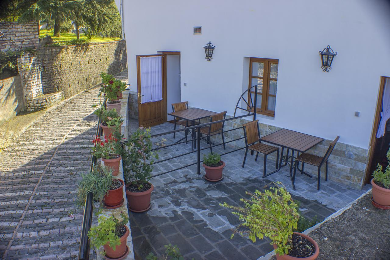 Old Bazaar 1790 Hotel Gjirokaster Exterior photo